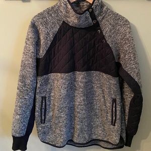 Abercrombie & Fitch Asymmetrical Pullover
